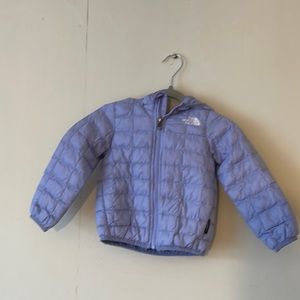 The north face girls purple jacket 2T